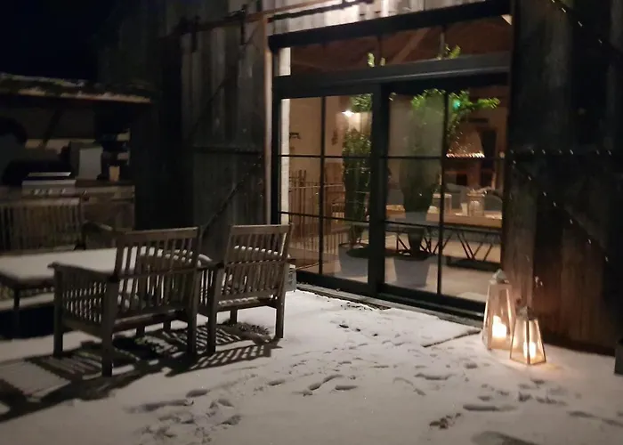 Nocleg ze śniadaniem Le Des Flaneurs 3*